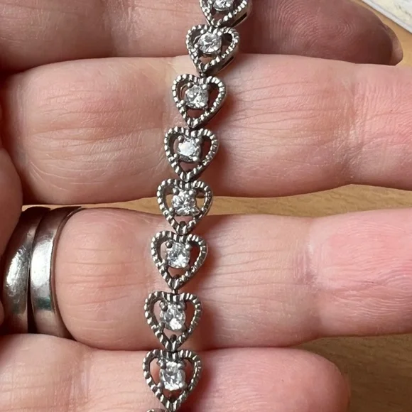 925 STERLING SILVER CZ CUBIC ZIRCONIA HEART SHAPE TENNIS BRACELET ROMANTIC LOVE
